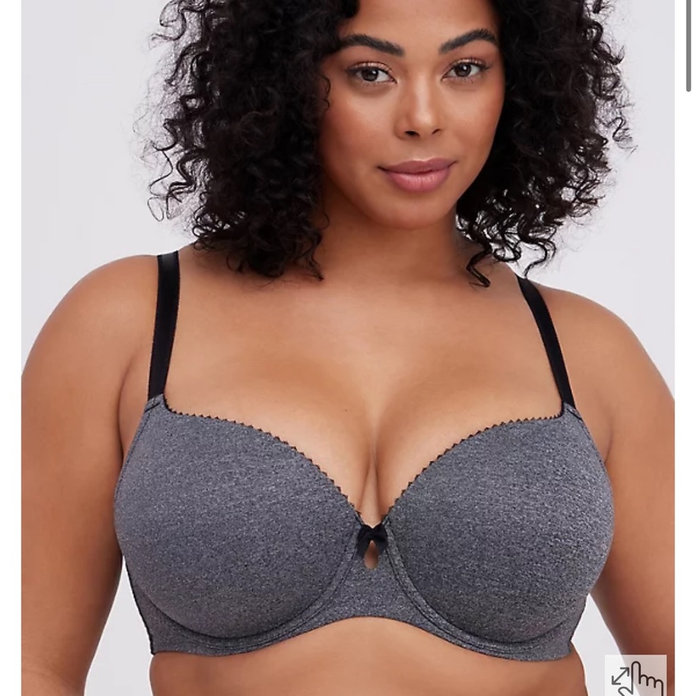 🖤Torrid Tshirt bra 360 back smoothing